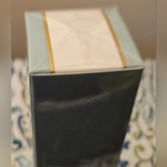 NWT Estee Lauder Parfum spray - Picture 3 of 6